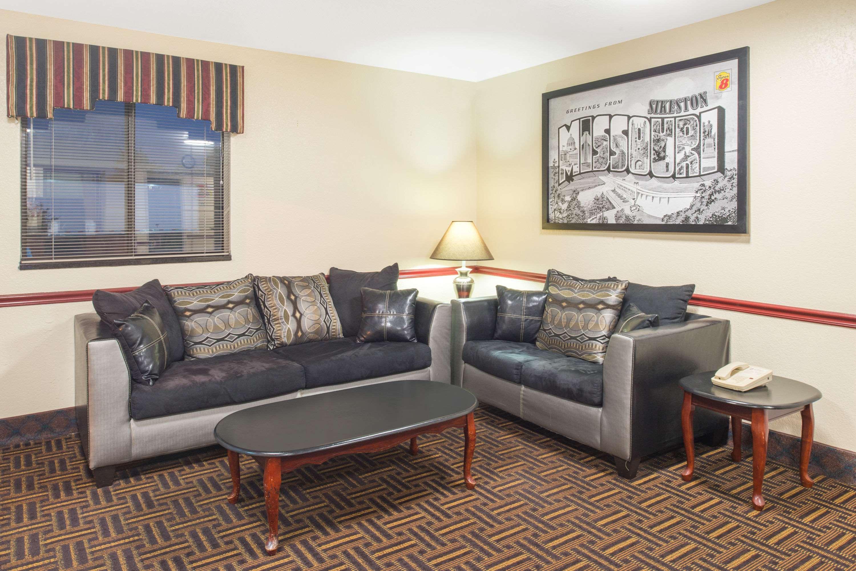Super 8 By Wyndham Sikeston/Miner Area Hotel Exterior photo